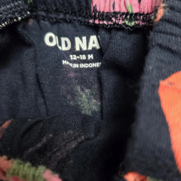 Old Navy Toddler Romper - Picture 3 of 3